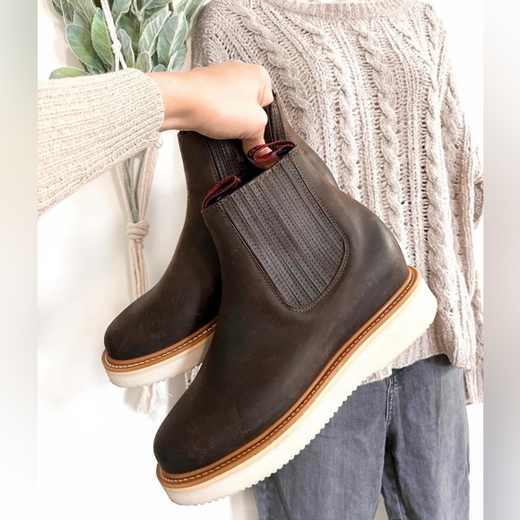 Red Diamond Genuine Leather Chelsea Boots - Picture 2 of 5